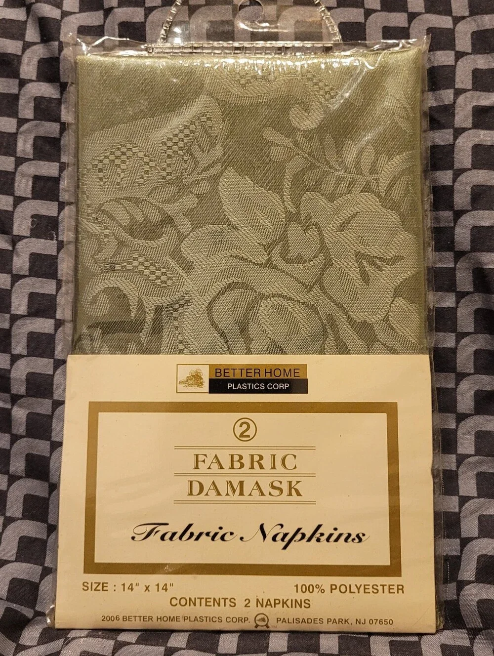 NEW Better Home Plastics Corp Fabric Damask Napkins 3 Packs of 2 (6 Napkins)